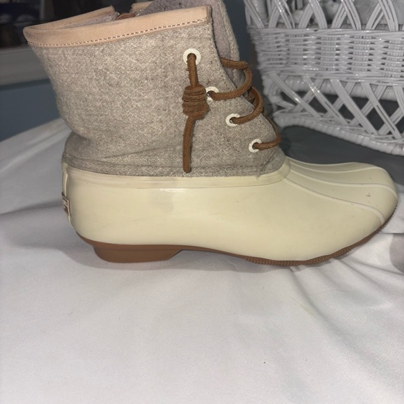 Sperry waterproof rubber boots - Picture 4 of 11